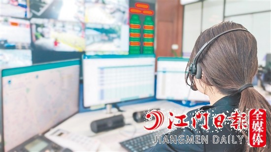 120當(dāng)班調(diào)度員謝舒華。