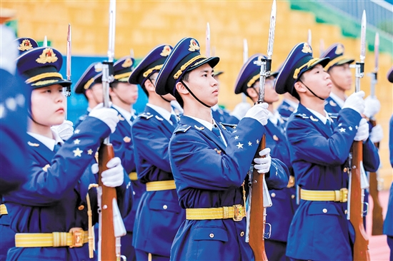 五邑大學(xué)在第三屆廣東省學(xué)校國防教育成果交流展示活動中榮獲三等獎。