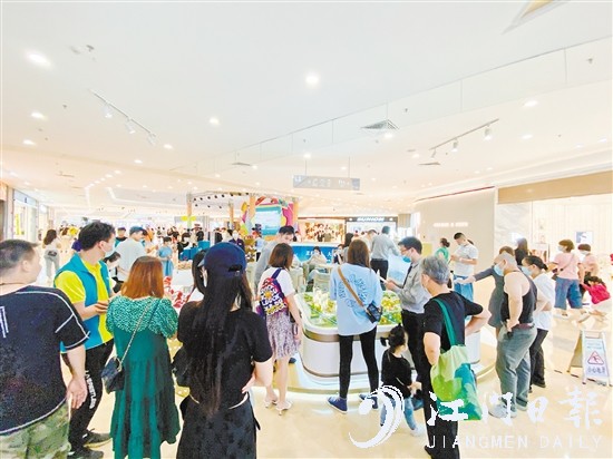 越秀·星匯觀瀾外展點受市民追捧。